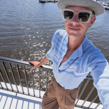 Va Bene Instagram Photo: Turns out a few days in Minnesota is exactly what I’ve been craving all summer 💙 (I wore pants!) 

Also holy sh!t Duluth is enchanting.